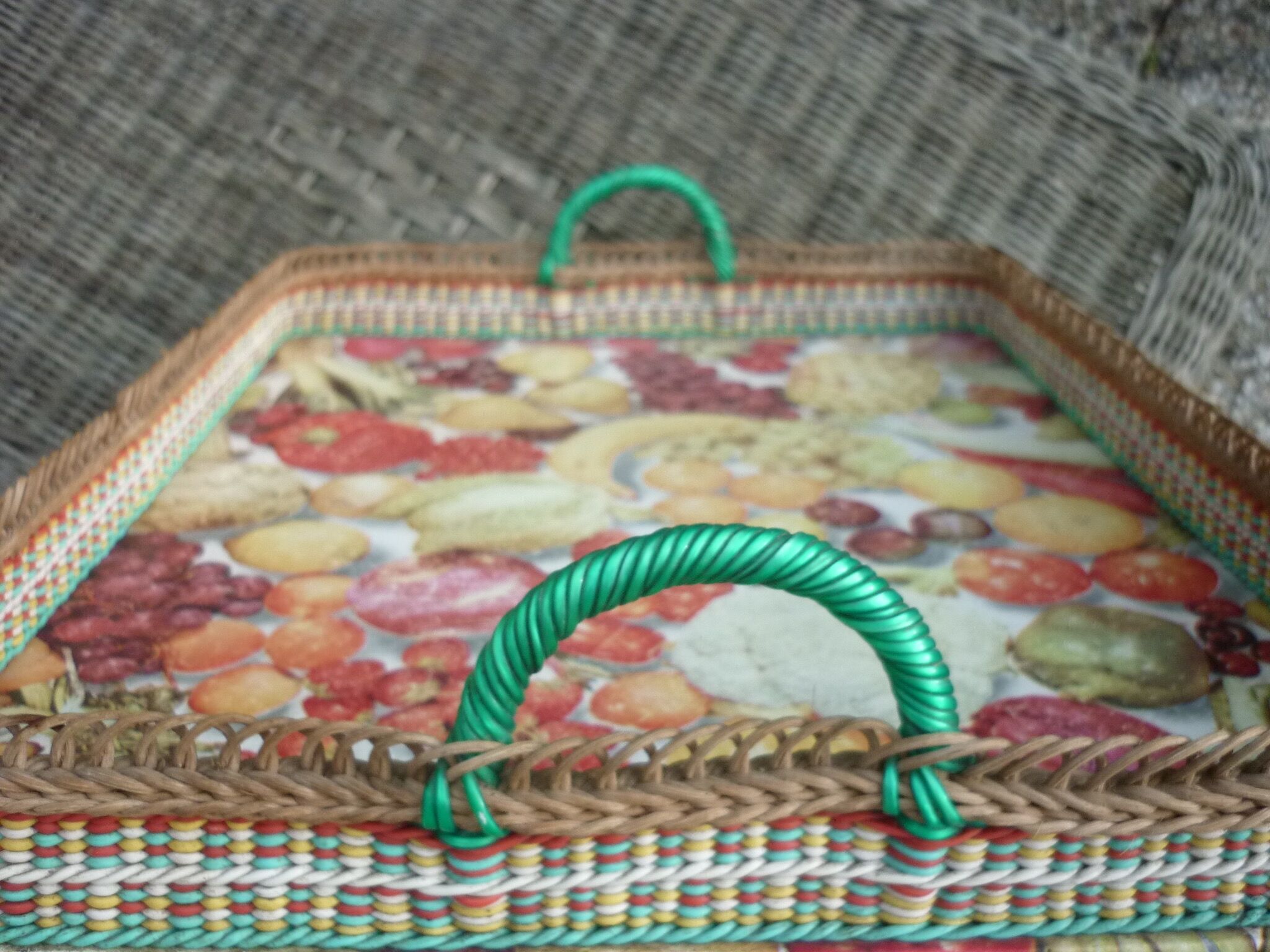 Vintage tray, wicker and braided scoubibous