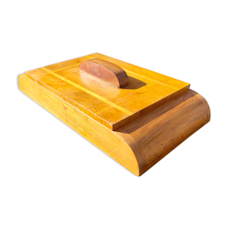 Box in olive tree