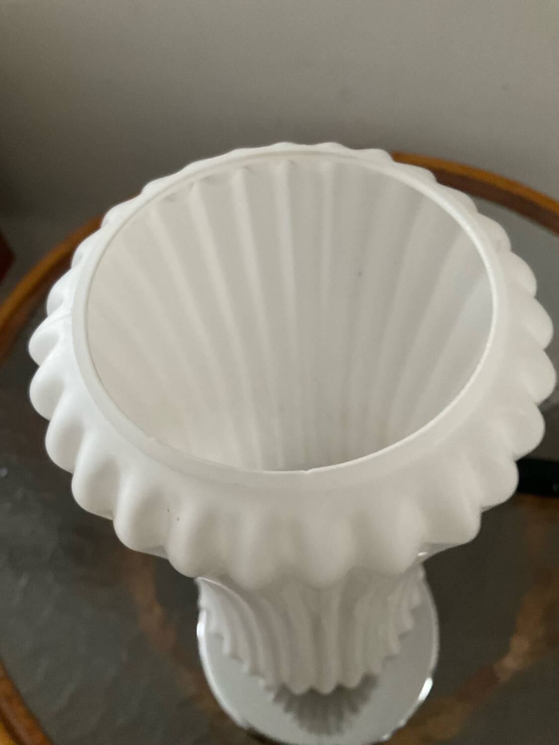 Vintage lamp in opaline glass and chromed metal