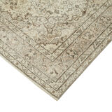 Hand-knotted wool turkish beige rug 165 cm x 267 cm