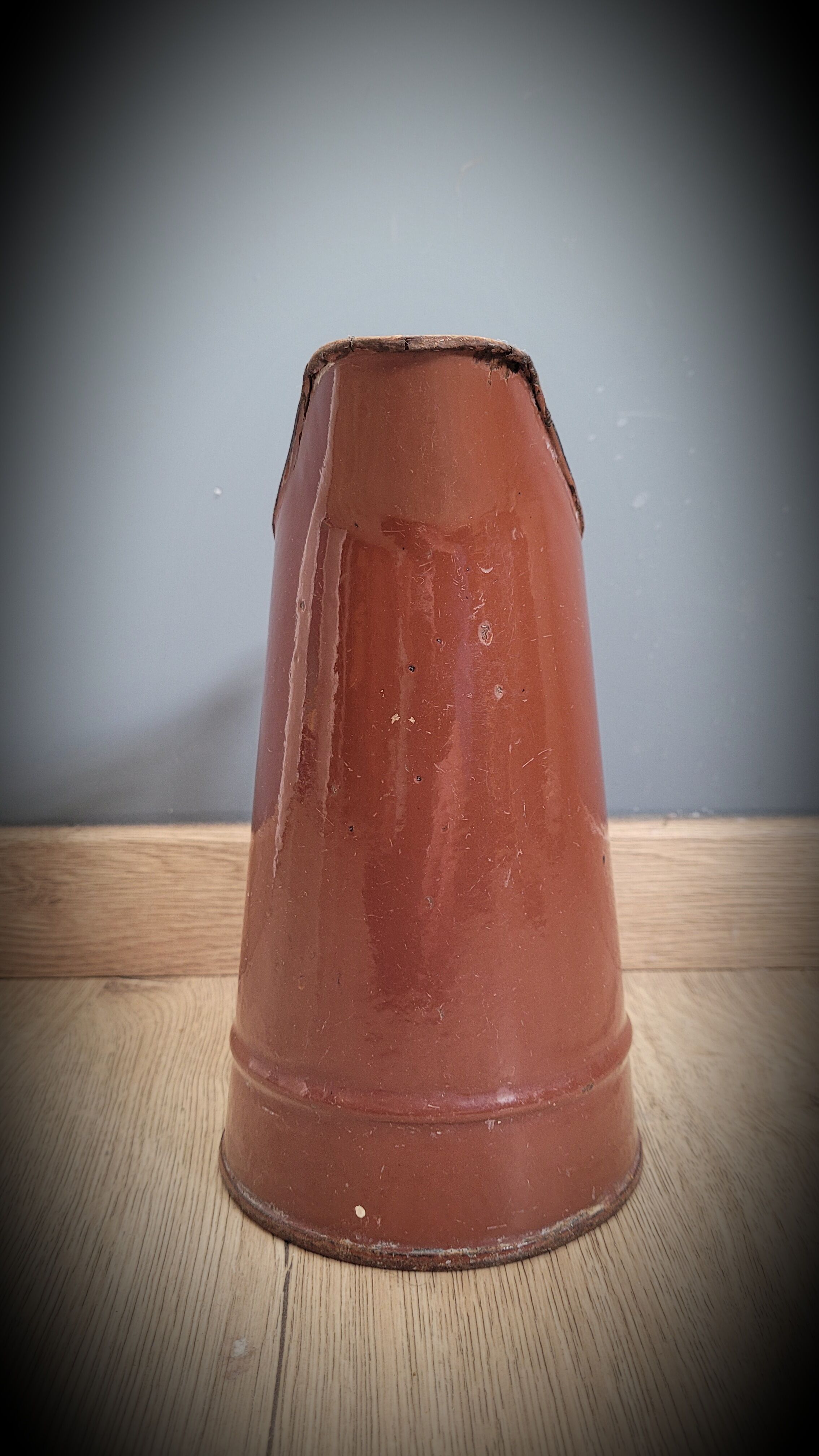 Broc pitcher enamelled brown