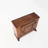18th century cabinet