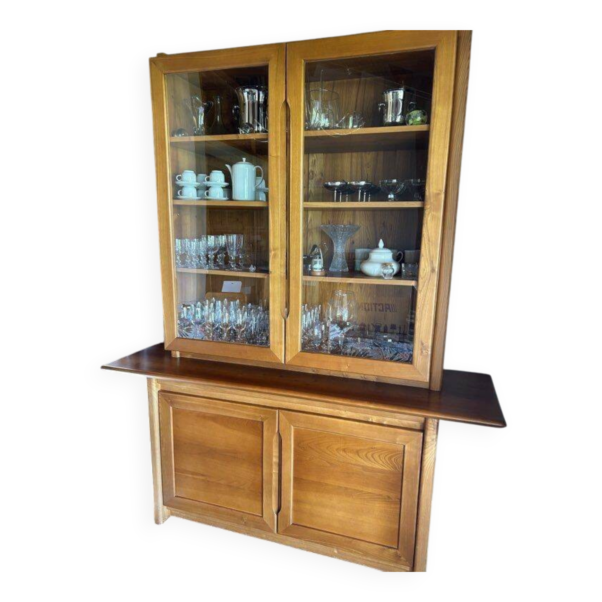 high glass buffet in solid elm - SENAC