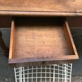 Farm table