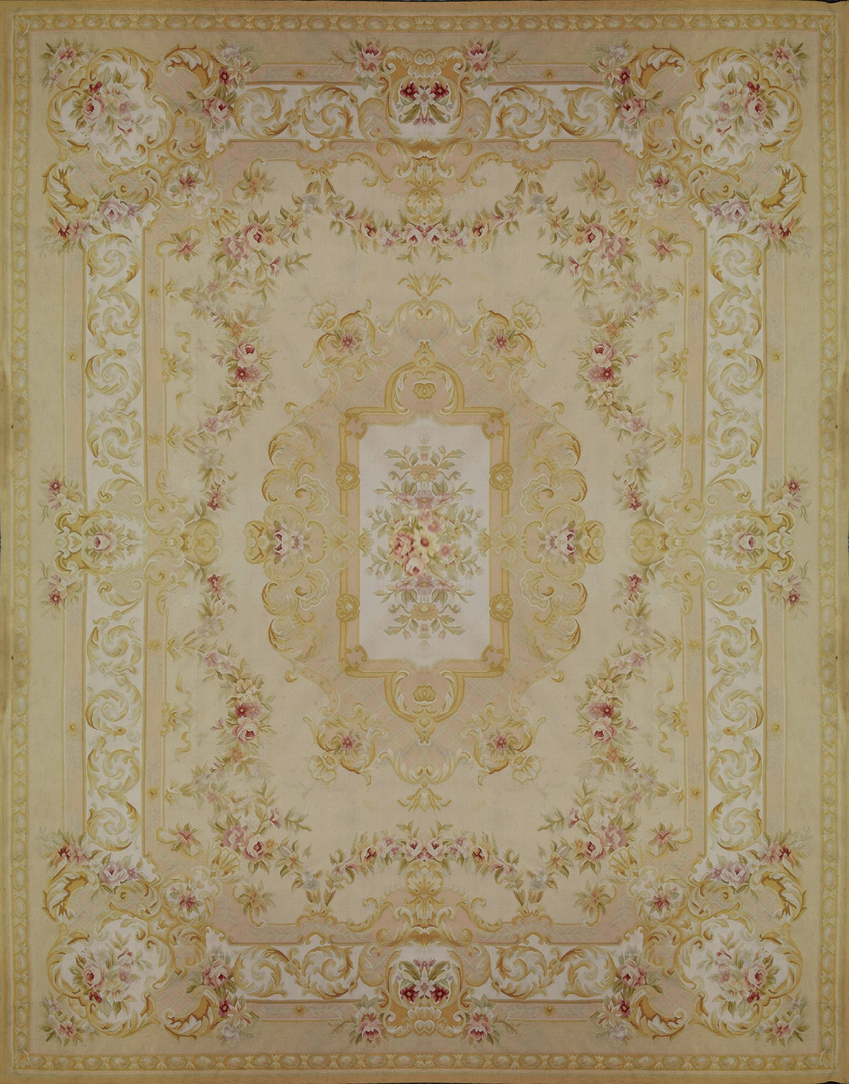 Aubusson style rug - Size: 375 x 275 cm - "Galerie Saedje"