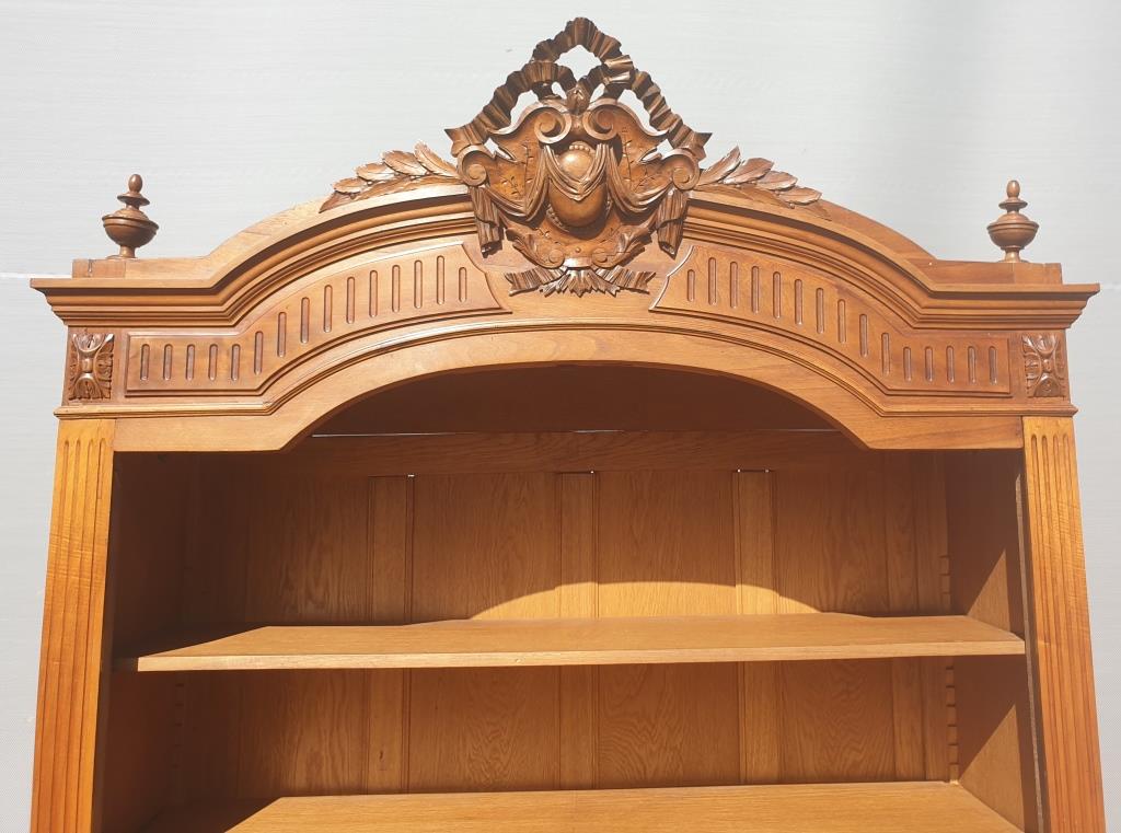 Bookcase 1900 Louis XVI style