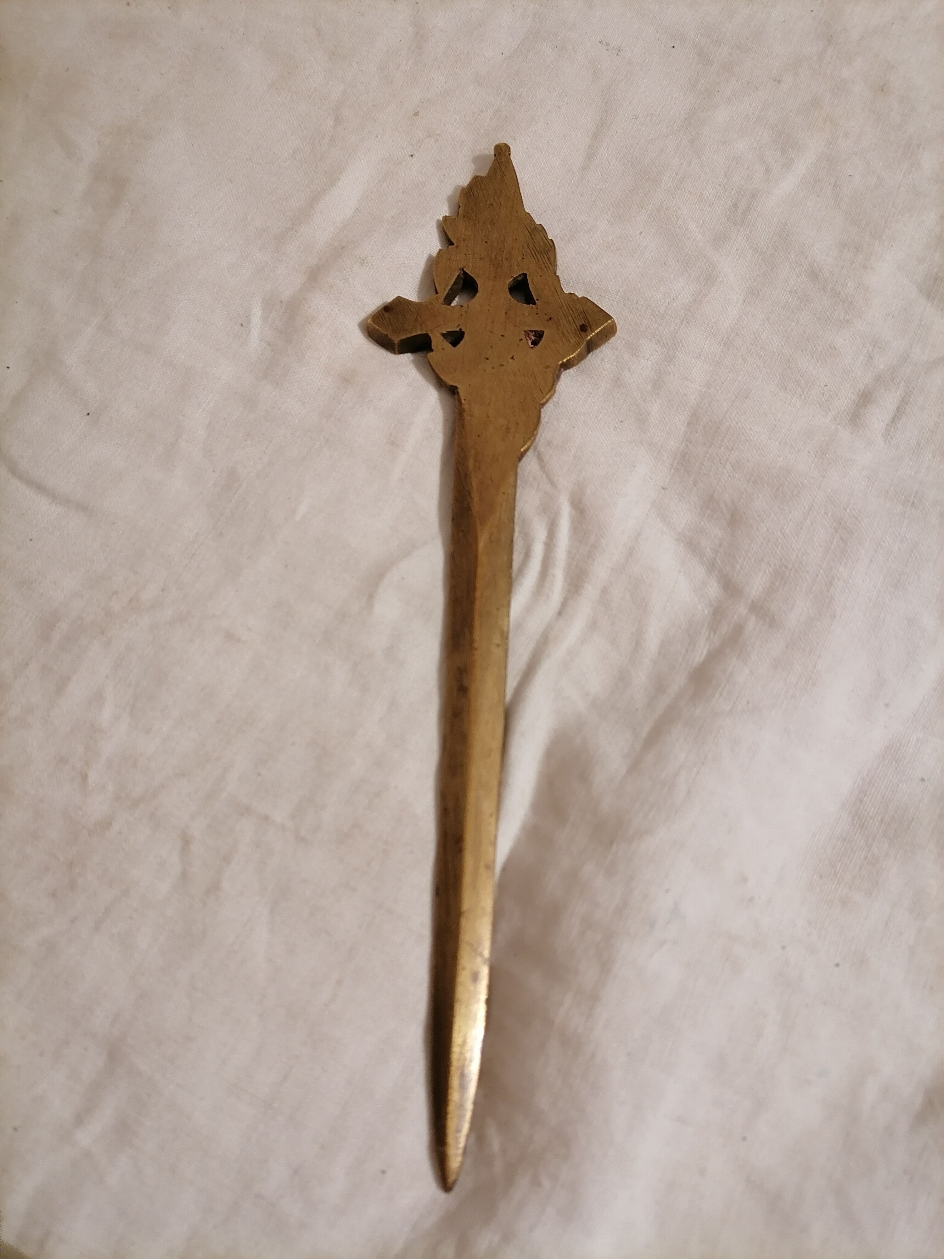 Former early XXeme bronze paper cut by E. Herzig