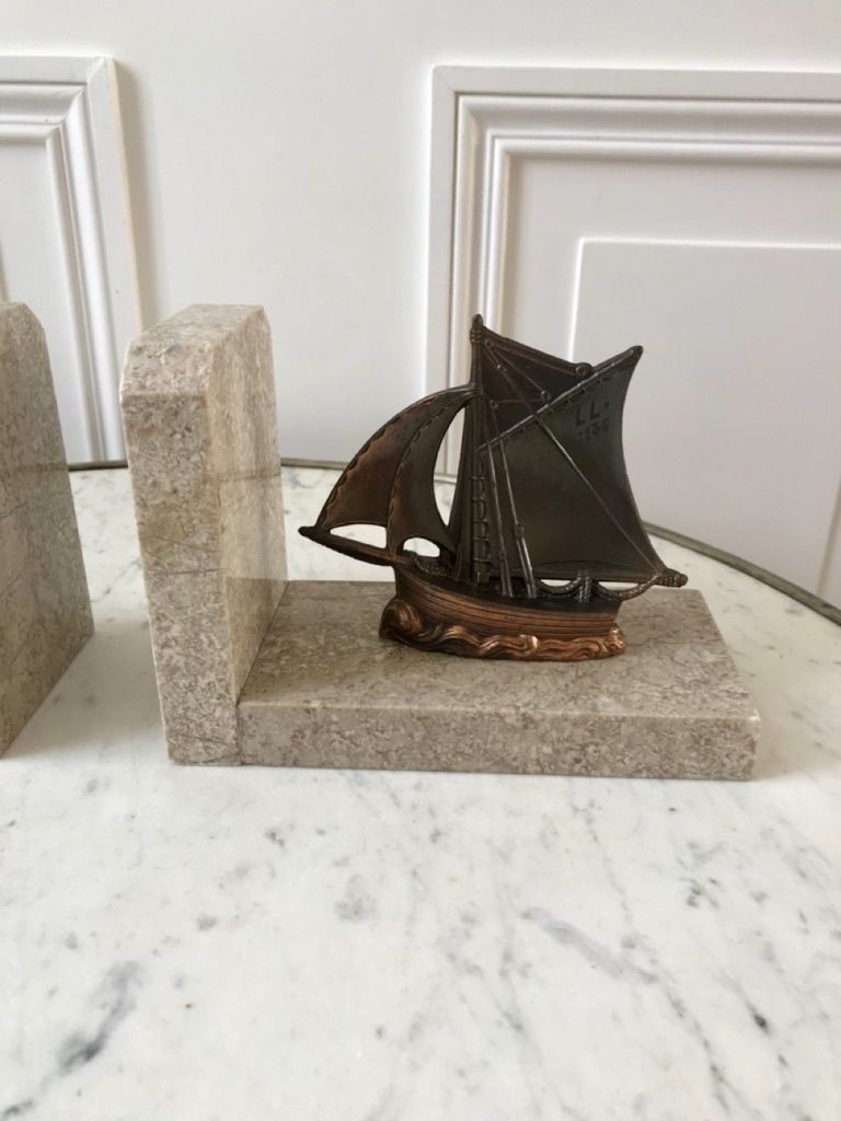 Pair of bookends boats in marble and steel 50s