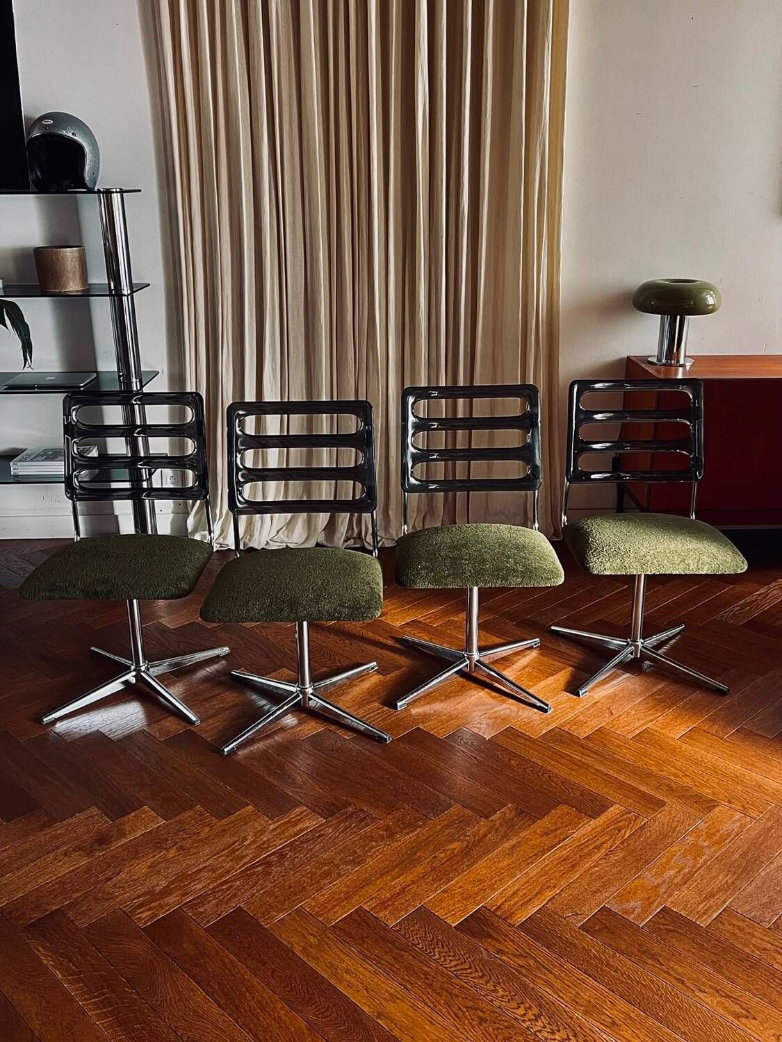 Set of 4 vintage swivel chairs in chrome steel – 1970s NAMCO