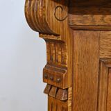 Oak apothecary counter – 1920