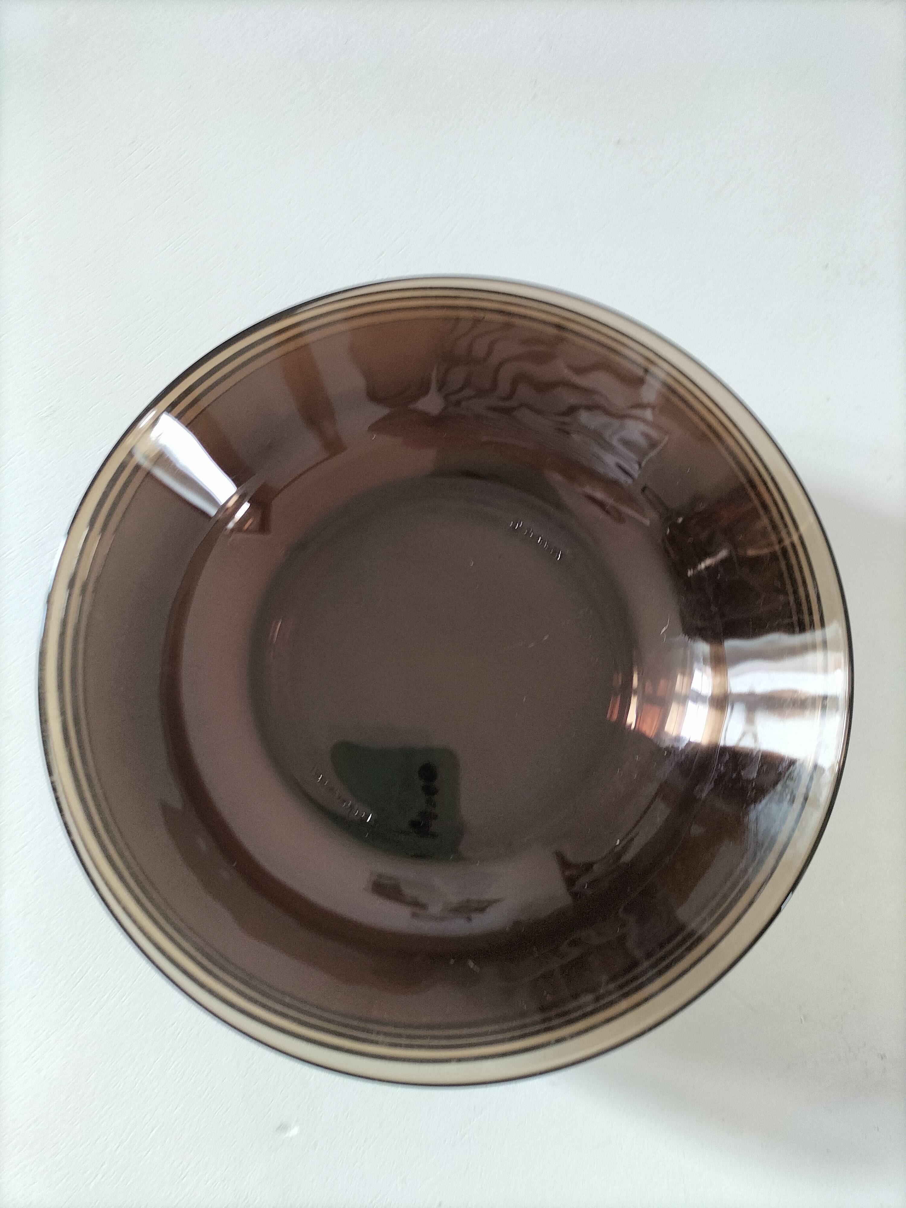 Ensemble de 5 assiettes creuses vintage Duralex en verre fumé marron glacé