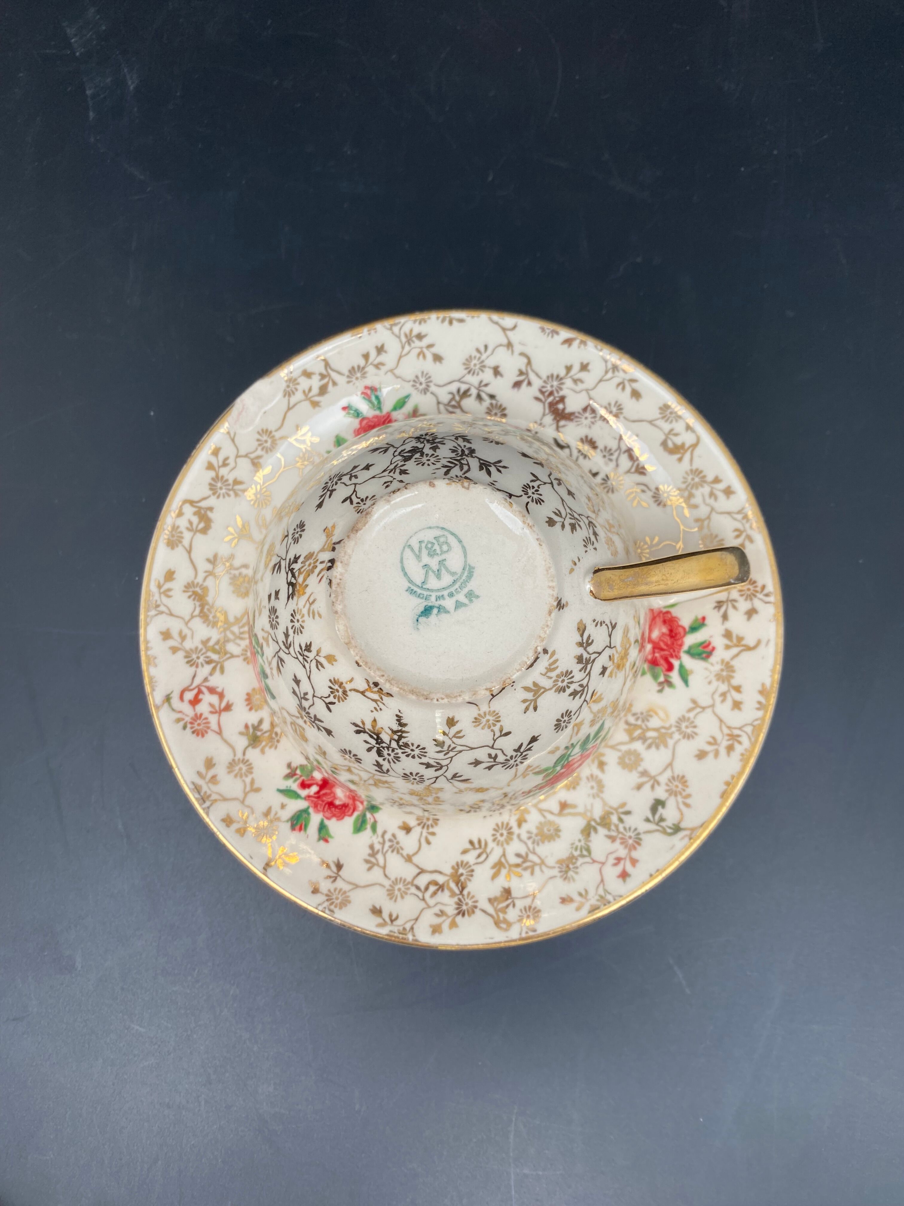 Villeroy & Boch porcelain tea set roses and gilding