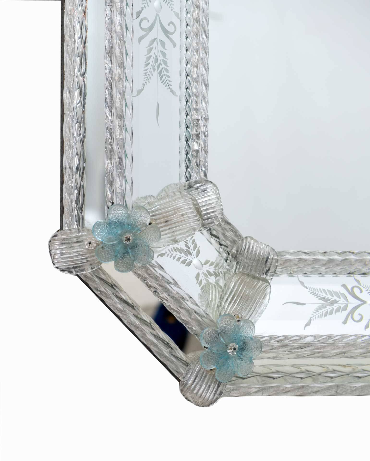 Miroir octogonal en verre de Murano vénitien du XXe siècle, décoré de fleurs