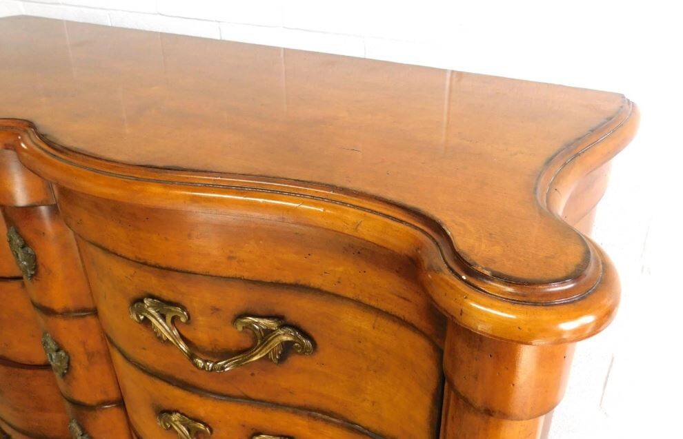 Century Furniture Traditional 8-Drawer Fruitwood Dresser/Chest of Drawers
