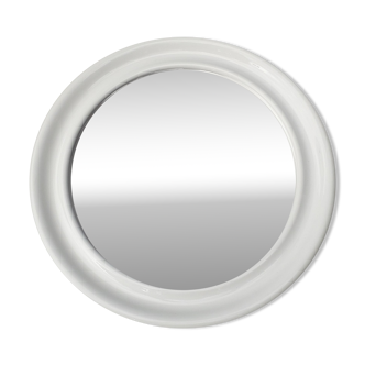 Round white plastic mirror 34x34 cm