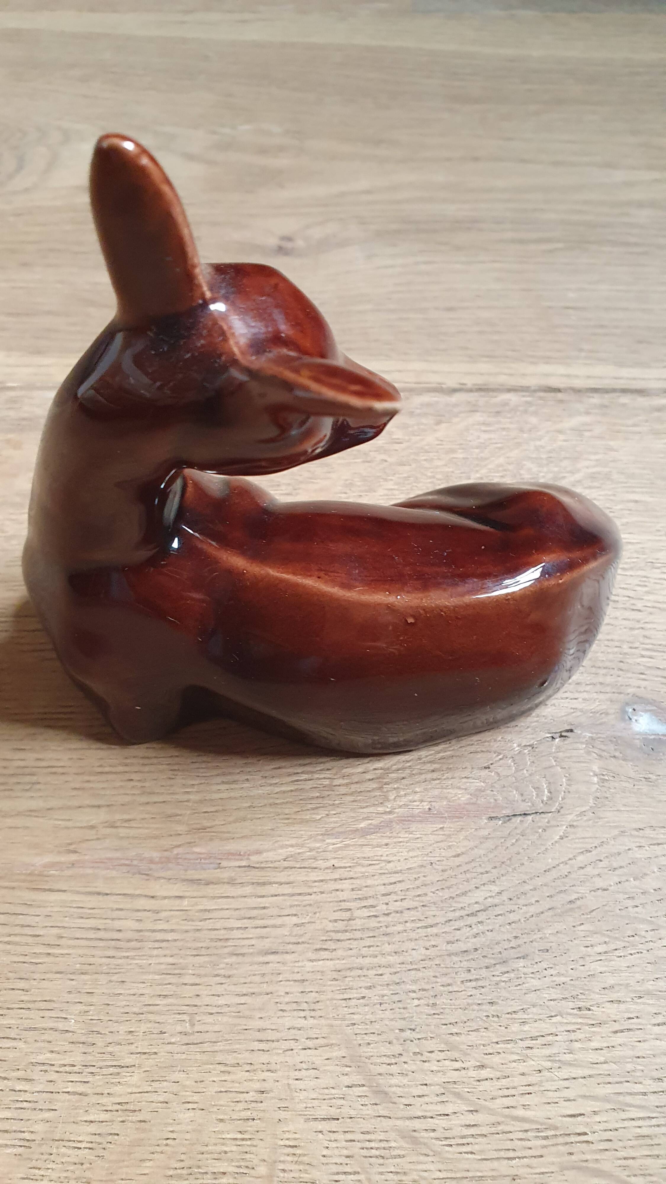 Ceramic doe at rest vintage