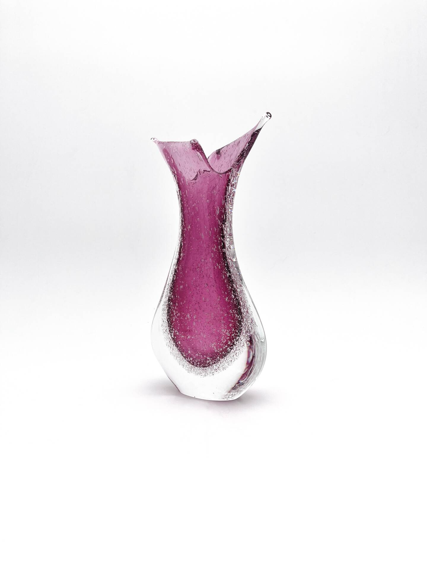Vase signé Formia - Murano - Sommerso & Bullicante violet - 1970