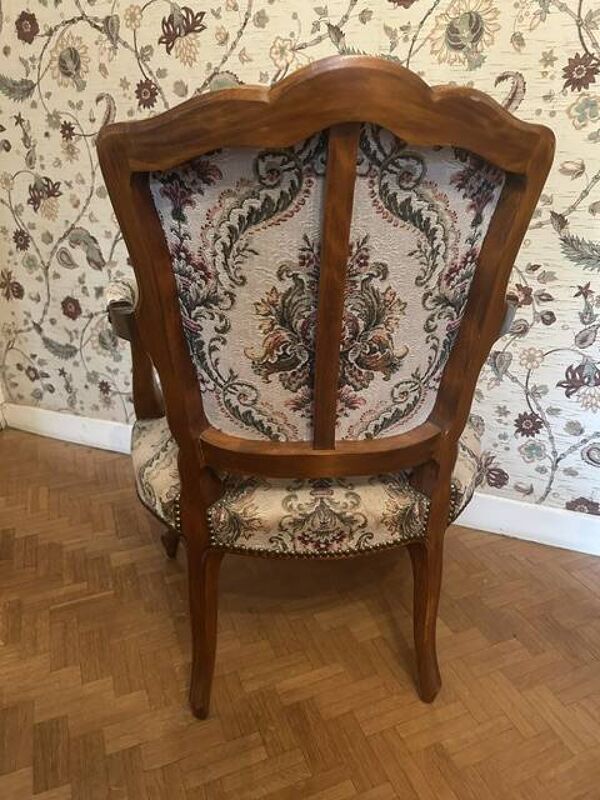 Fauteuils tissus merisier régence louisXIV avec son repose pieds(lot)