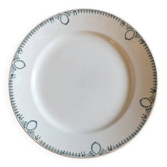 St Amand round dish