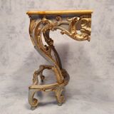 Console de style louis xv sur quatre pieds - bois laqué - 19ème