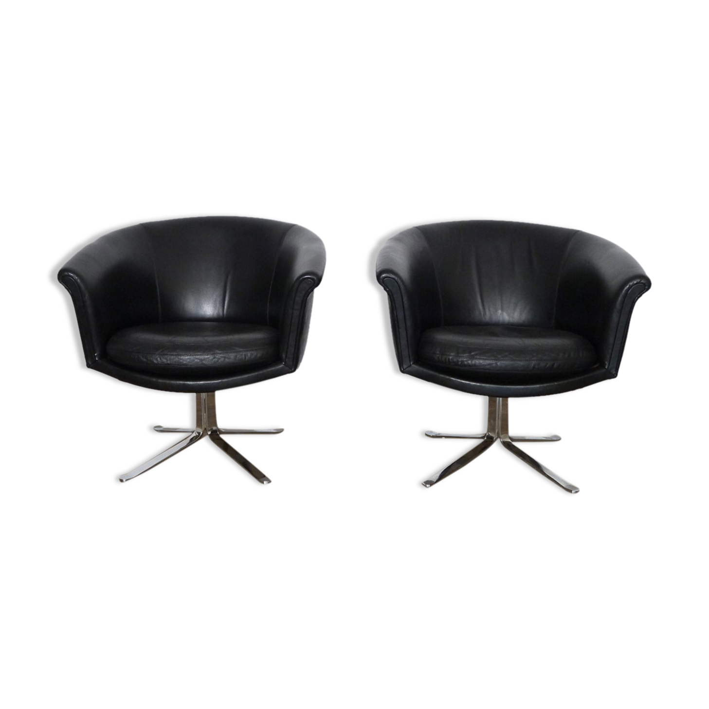 Pair of Scandinavian leather armchairs by Lennart Bender 1970