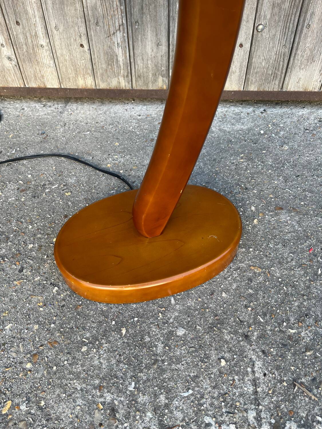 Lampadaire courbé style scandinave