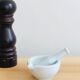 Mortier et pilon en porcelaine D8cm