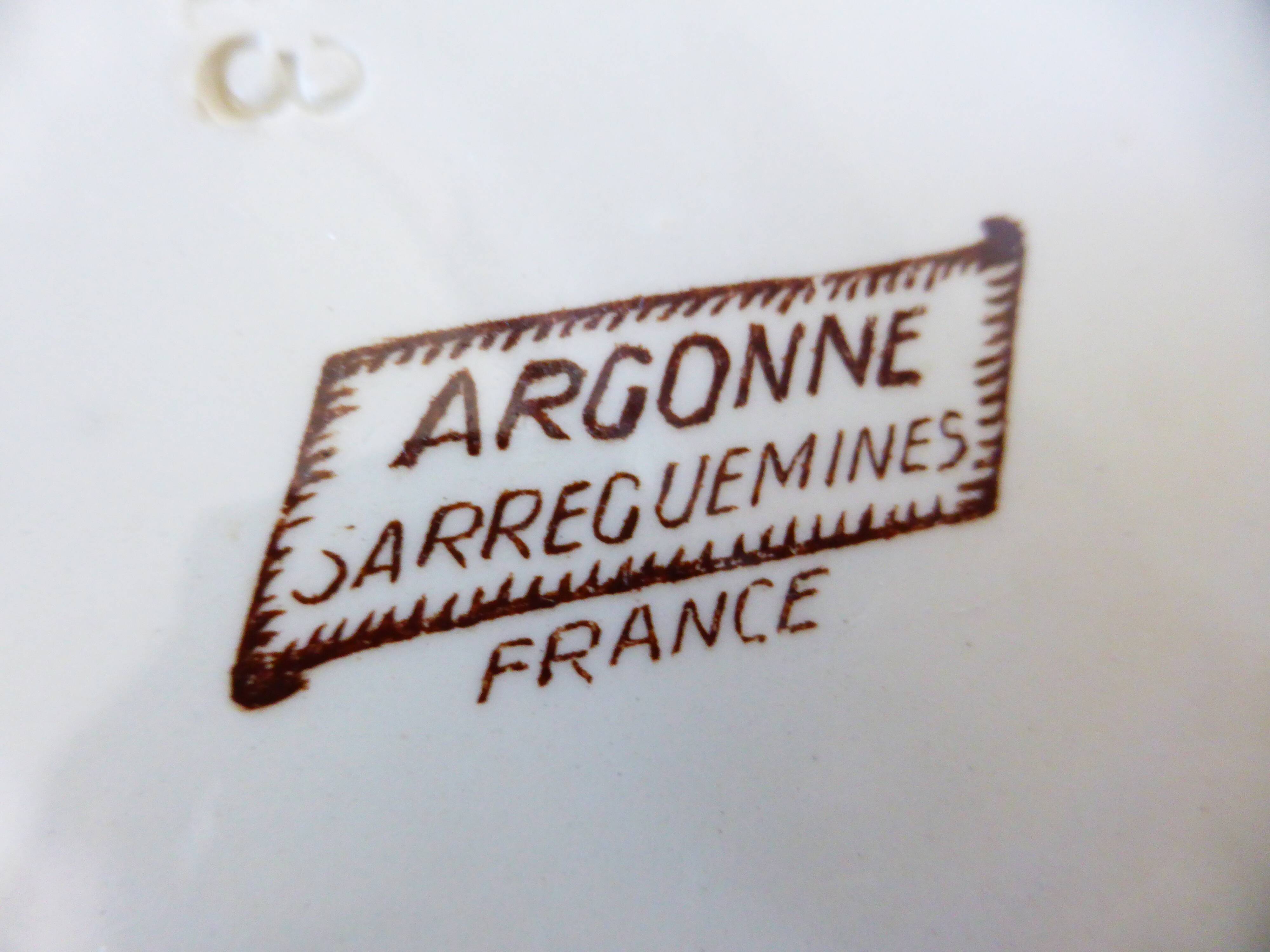 3 assiettes creuses de Sarreguemines modèle Argonne 210752