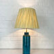 Lampe de table scandinave en grés cérame abat-jour raffia, Nymølle pottery, Danemark 1960s
