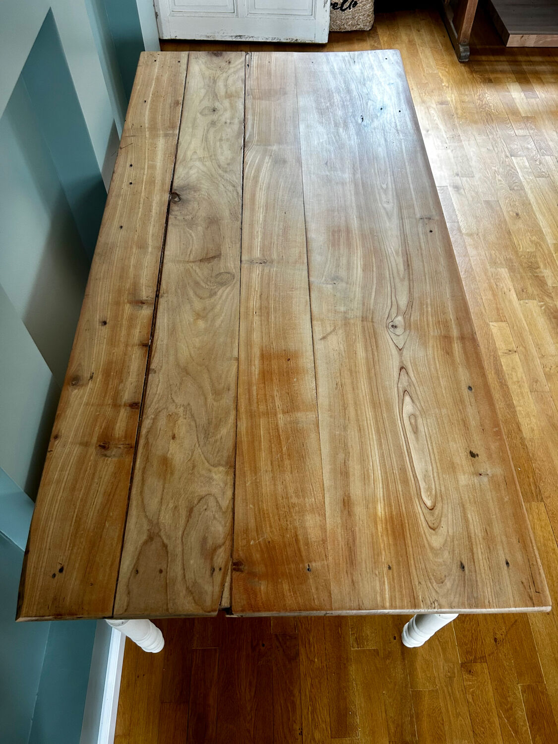 Table rénovée