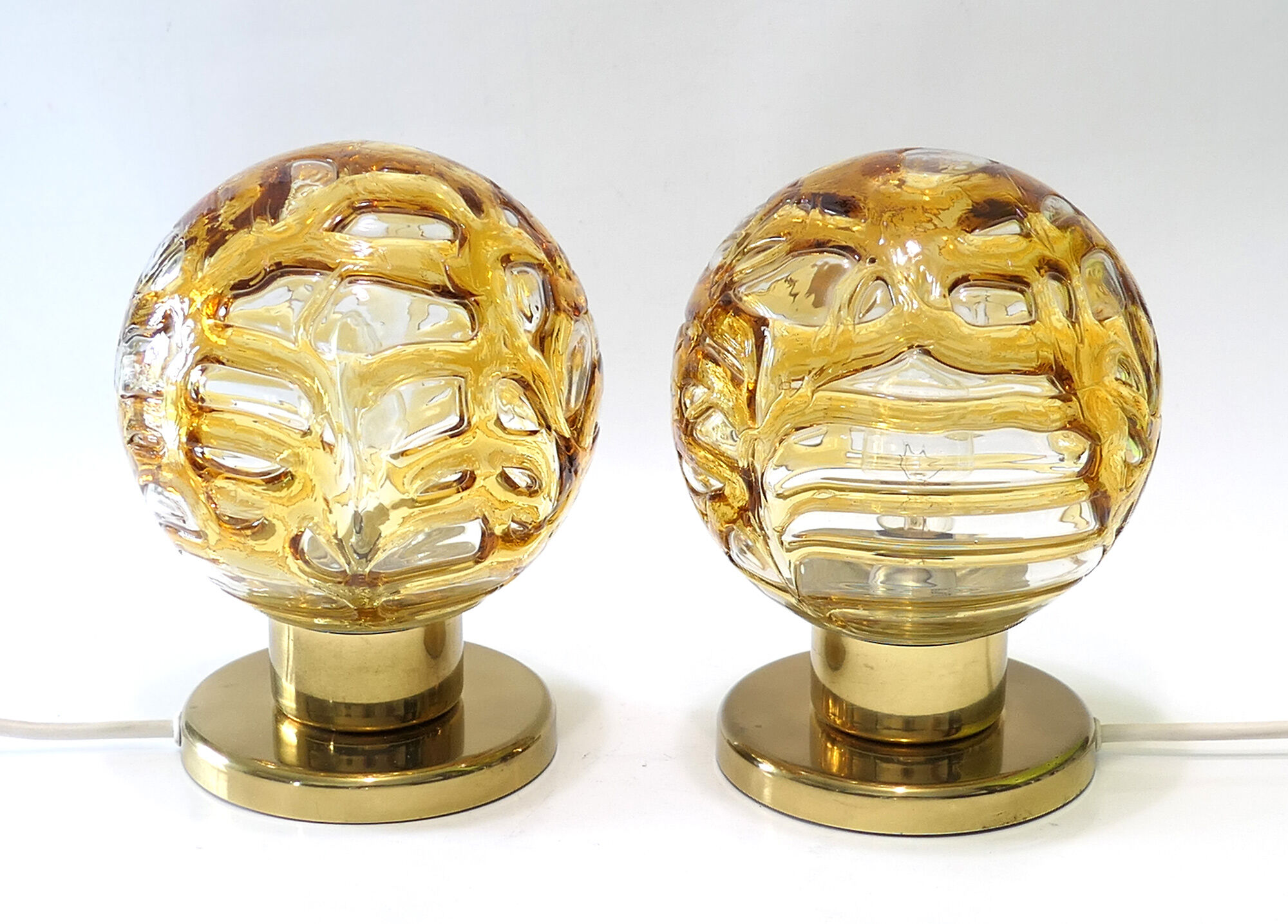 Pair of lamps DORIA lights globes MURANO New Old Stock
