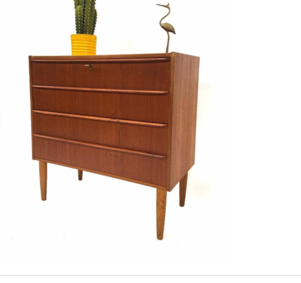 Commode danoise années 60-70 en teck