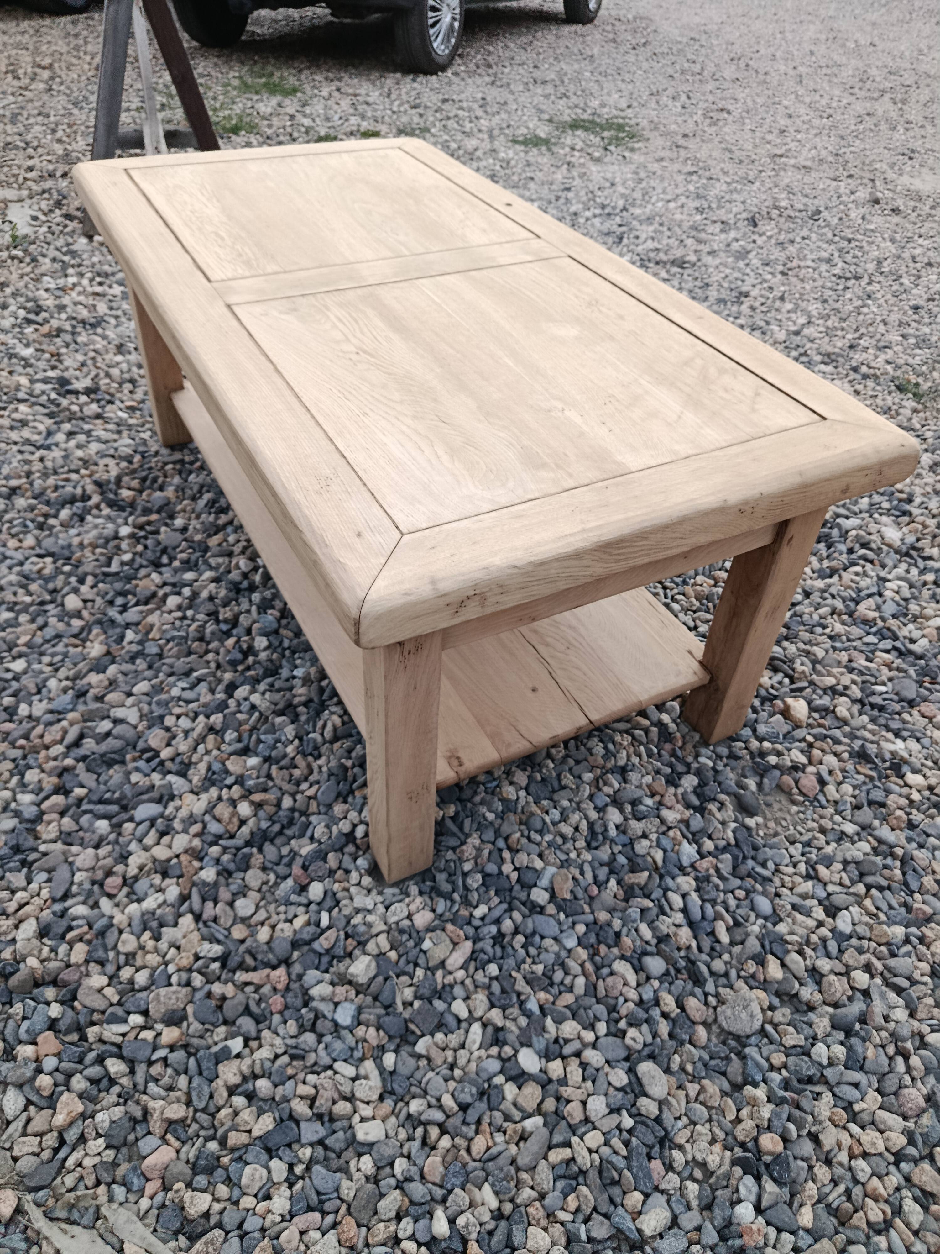 Table basse chêne massif