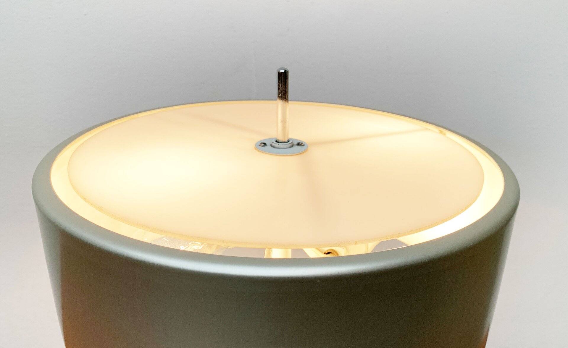 Mid-Century Minimalist Table Lamp, 1960s