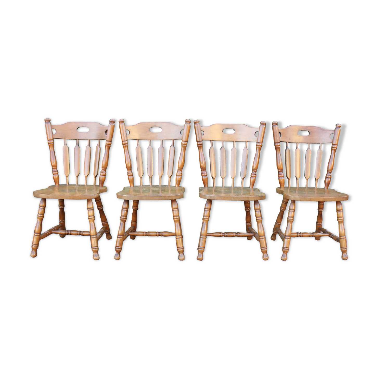 Lot of 4 western chairs