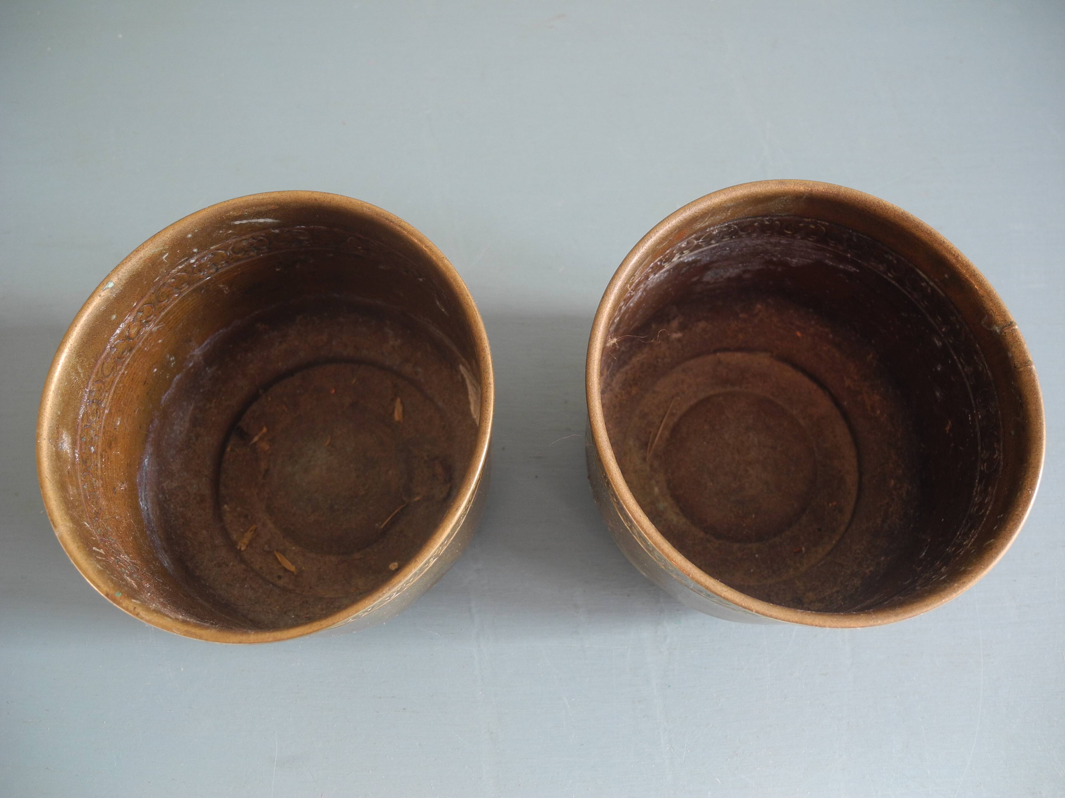 Duo of miniature brass flower pots, Unis France vintage brass flower pots