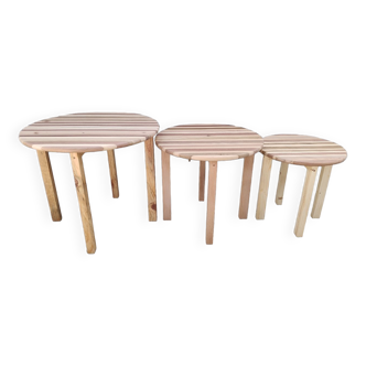 Ensemble de 3 tables gigognes en bois massif