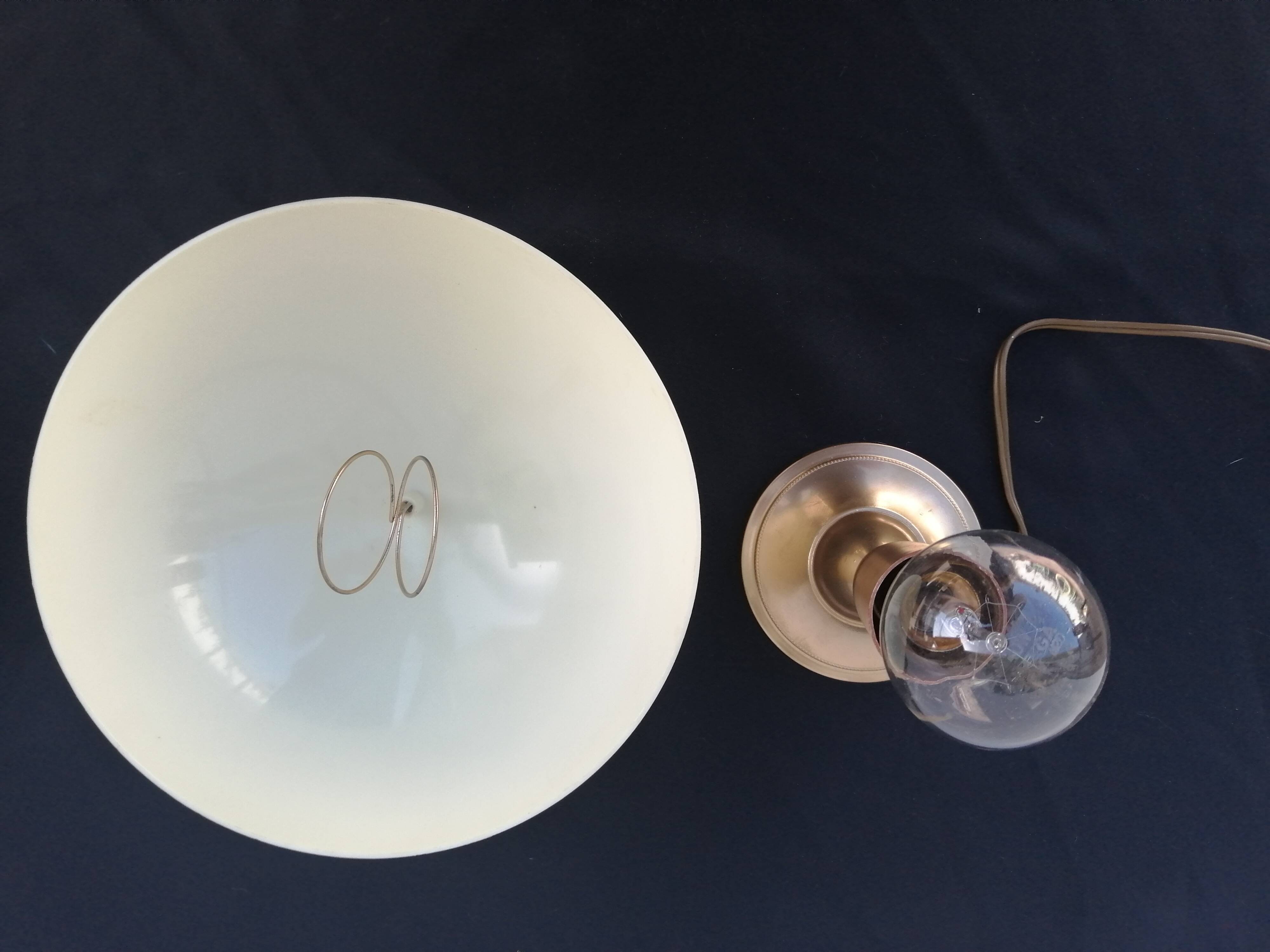 Golden mushroom lamp in metal and plastic vintage 1970