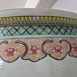 China - Circular fishbowl in Famille Rose enamel