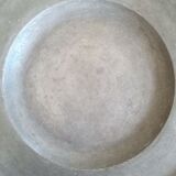 Dish called "à la cardinal" in 18th century pewter - 37.5 cm with coat of arms