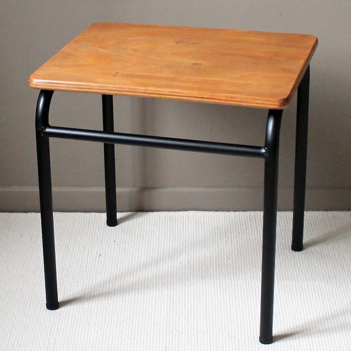 Vintage writing desk & chair