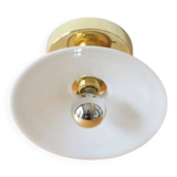 Smooth opaline wall light