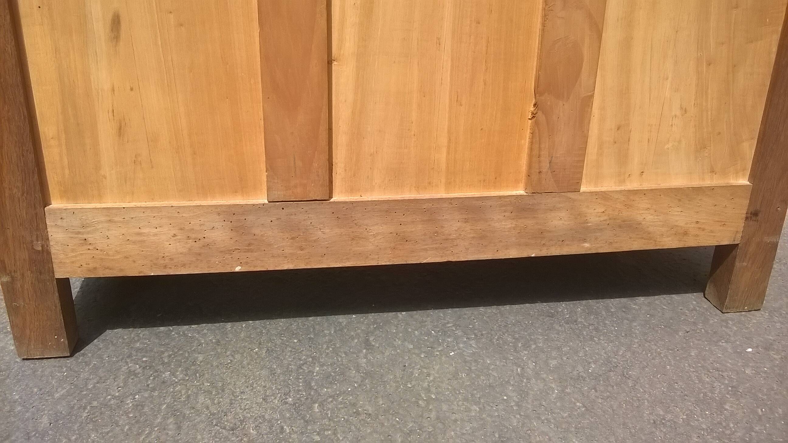 Parisian chest of drawers, Brut Art Deco