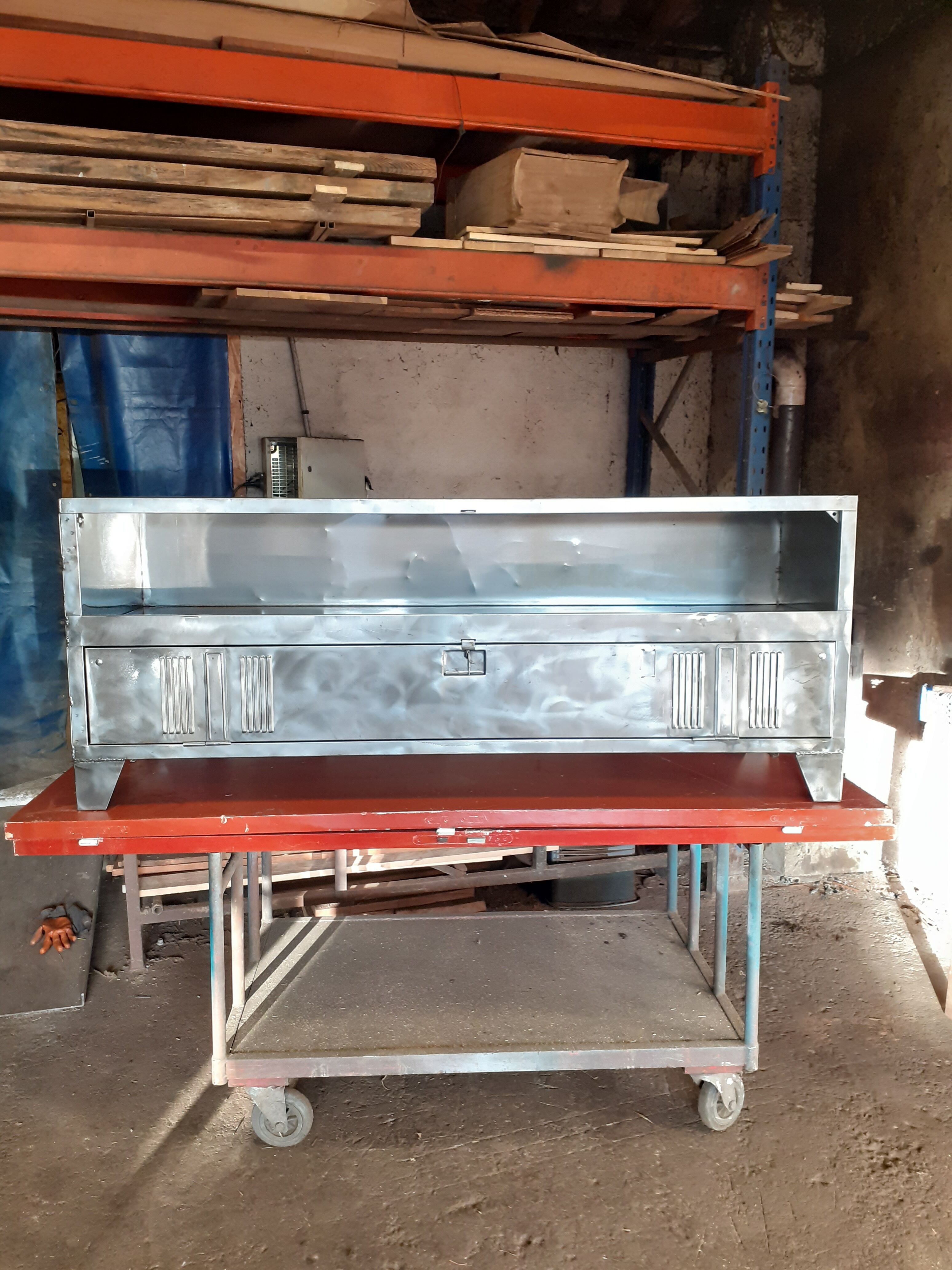 Enfilade or bahut tv indus