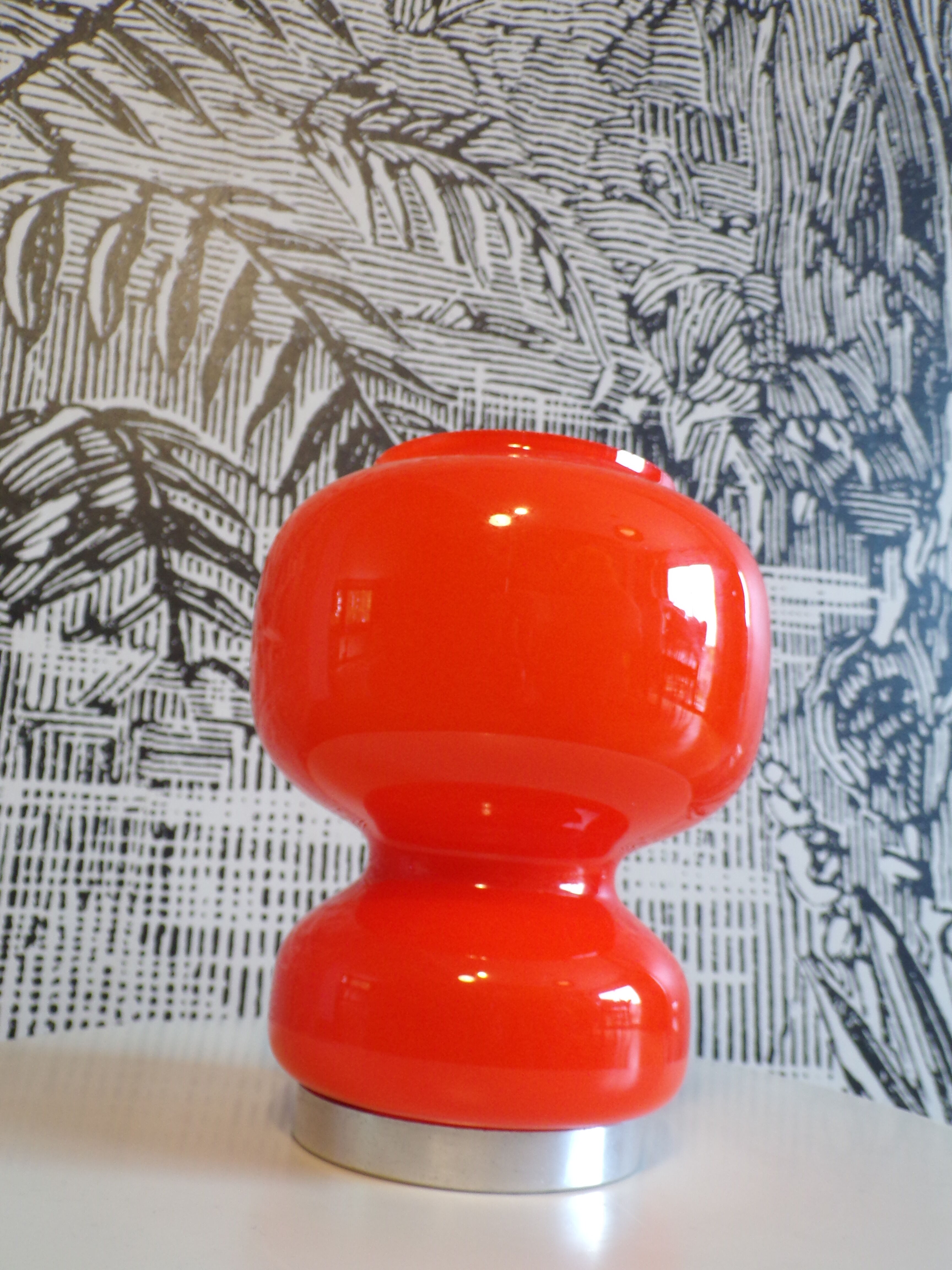 1970 orange opaline laying lamp