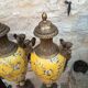 Paire de grands vases couverts - 60cm - faïence jaune