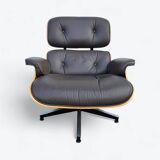 Brown & Walnut Herman Miller Original Eames Lounge Chair & Ottoman