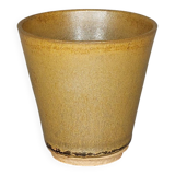 Magma cup