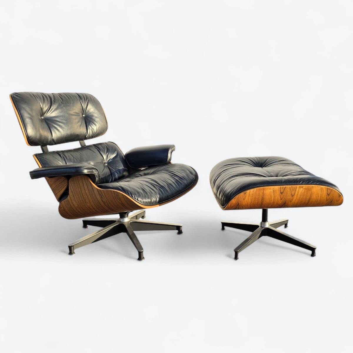 Black & Rosewood Herman Miller Original Eames Lounge Chair & Ottoman