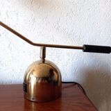 Desk lamp